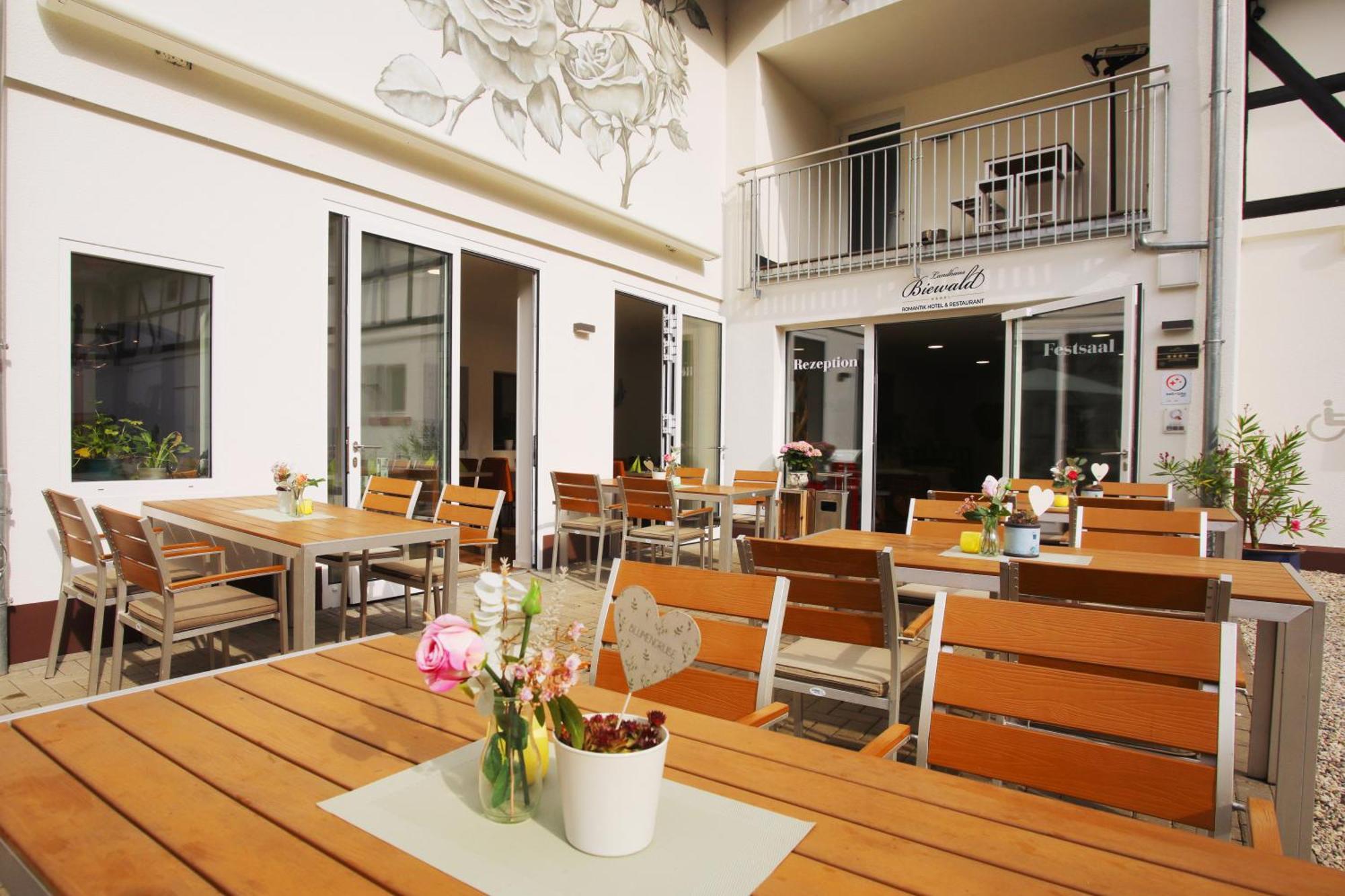 Romantik Hotel Landhaus Biewald Friedland  Екстер'єр фото